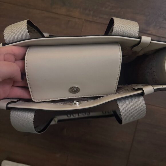 Guess Bag Oxnard Black Gray And Cream Tote Bag - Picture 3 of 7